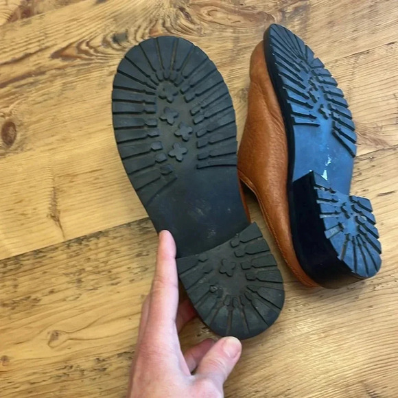 Maya leather mules size 7 - Picture 4 of 9